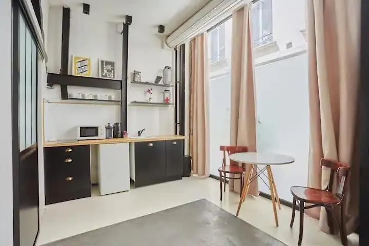 Lejlighed Studio Elegant Pres De Republique Et Marais - 2p